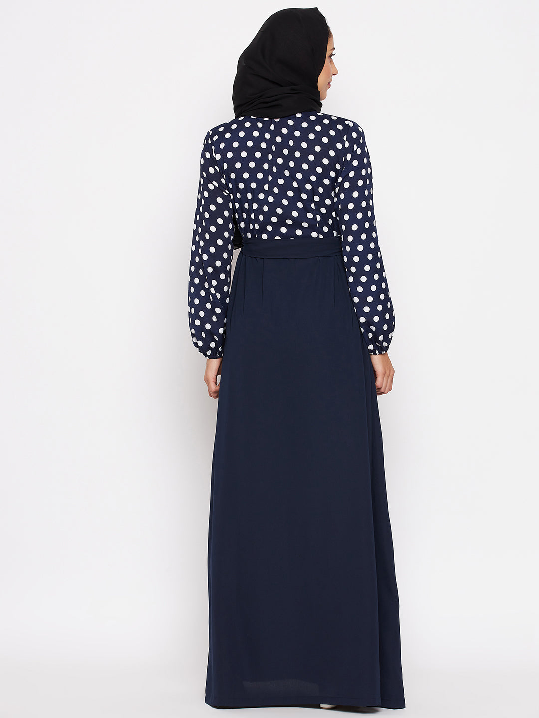 Nabia Women  Blue & White Polka Dot Printed Abaya With Georgette Scarf