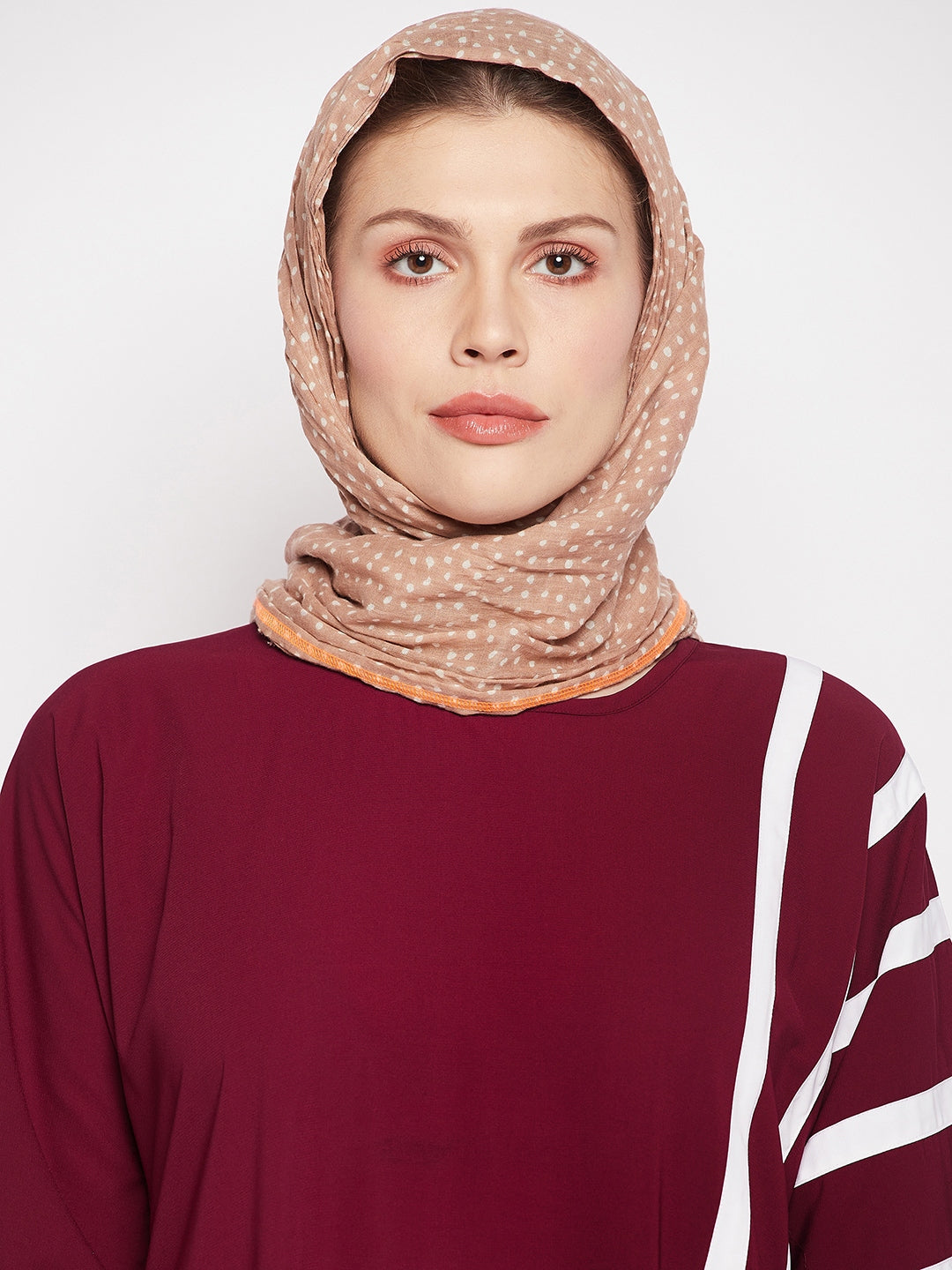 Nabia Women Maroon & White A-line Abaya Burqa with Black Georgette Scarf
