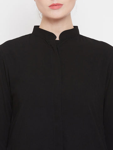 Nabia Women Black Solid Front Open Abaya With Georgette Scarf