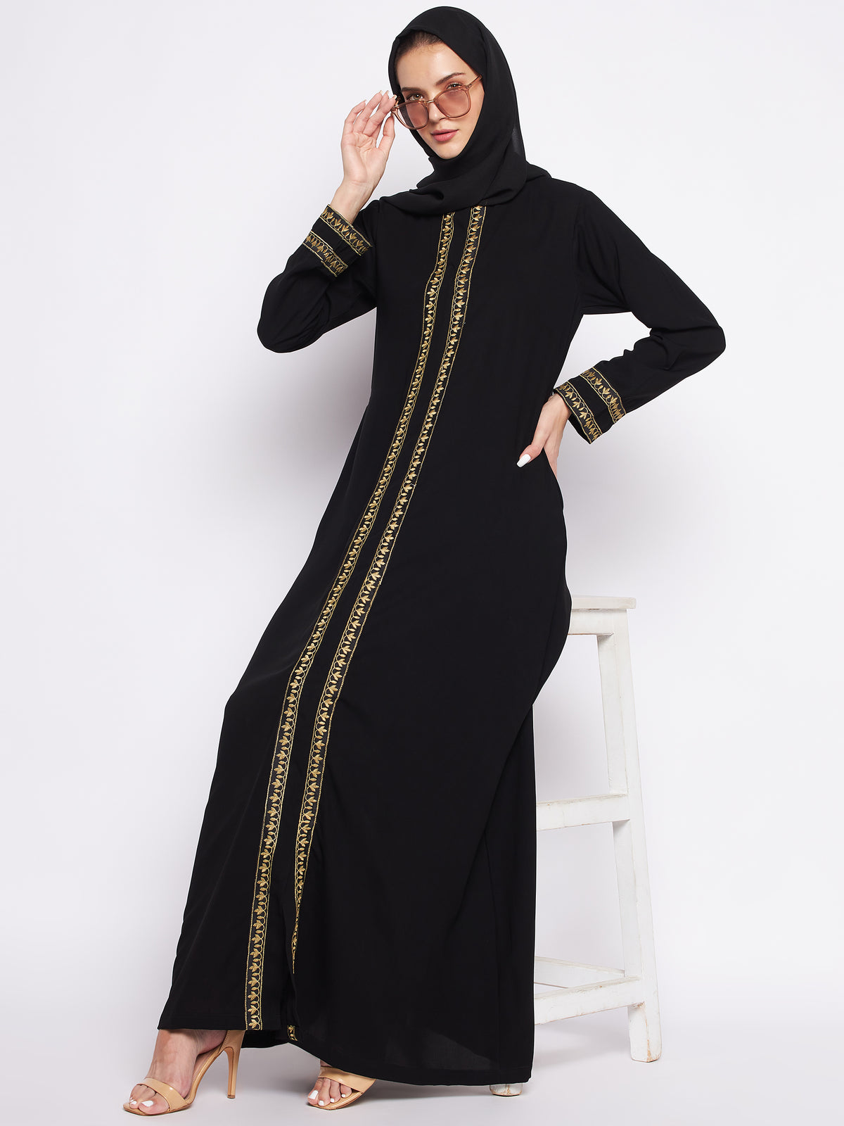 Nabia Black Solid Nida Matte Fabric Abaya For Women With Georgette Scarf